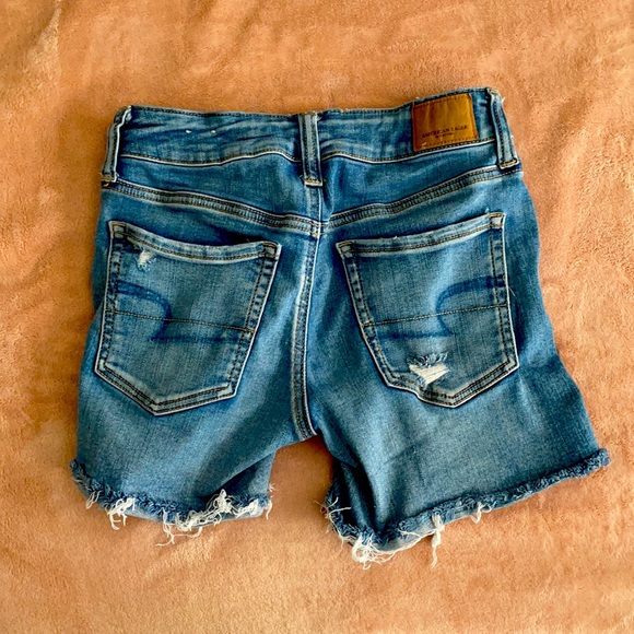 American Eagle Shorts - Picture 2 of 2